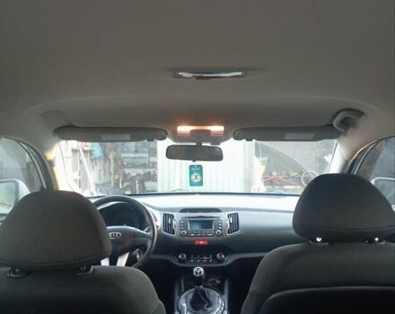 Белый Киа Sportage, объемом двигателя 2 л и пробегом 160 тыс. км за 10500 $, фото 16 на Automoto.ua