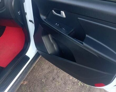 Белый Киа Sportage, объемом двигателя 2 л и пробегом 160 тыс. км за 10500 $, фото 20 на Automoto.ua