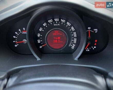 Кіа Sportage 2011 у Сумах на Automoto.ua Білий Кіа Sportage, об'ємом двигуна 1.7 л та пробігом 228 тис. км за 13700 $, фото 17 на Automoto.ua
