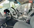 Белый Киа Sportage, объемом двигателя 2 л и пробегом 225 тыс. км за 12400 $, фото 12 на Automoto.ua