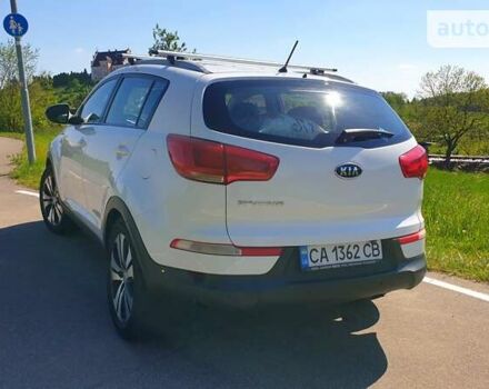 Білий Кіа Sportage, об'ємом двигуна 2 л та пробігом 180 тис. км за 9500 $, фото 5 на Automoto.ua