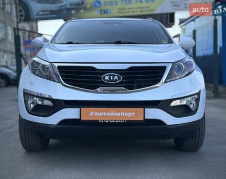 Кіа Sportage 2011 у Сумах на Automoto.ua Білий Кіа Sportage, об'ємом двигуна 1.7 л та пробігом 228 тис. км за 13700 $, фото 32 на Automoto.ua