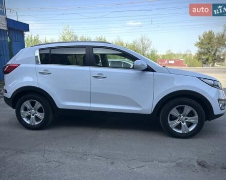 Кіа Sportage 2011 у Сумах на Automoto.ua Білий Кіа Sportage, об'ємом двигуна 1.7 л та пробігом 228 тис. км за 13700 $, фото 27 на Automoto.ua