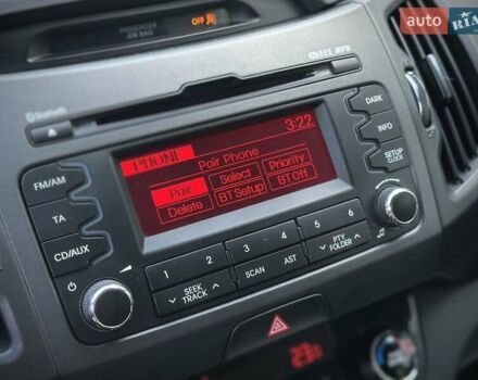 Кіа Sportage 2011 у Сумах на Automoto.ua Білий Кіа Sportage, об'ємом двигуна 1.7 л та пробігом 228 тис. км за 13700 $, фото 113 на Automoto.ua