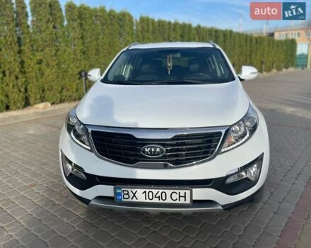 Білий Кіа Sportage, об'ємом двигуна 2 л та пробігом 215 тис. км за 13800 $, фото 1 на Automoto.ua