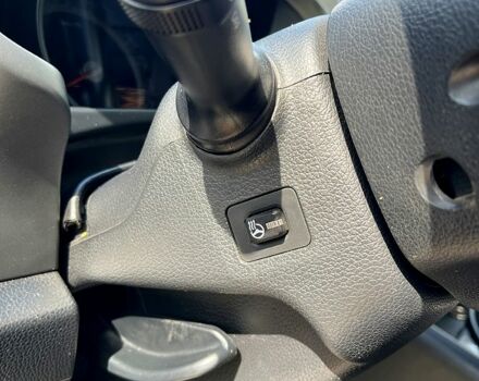 Білий Кіа Sportage, об'ємом двигуна 2 л та пробігом 183 тис. км за 12400 $, фото 10 на Automoto.ua