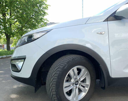 Кіа Sportage 2011 у Белой Церкве на Automoto.ua Білий Кіа Sportage, об'ємом двигуна 2 л та пробігом 167 тис. км за 13200 $, фото 16 на Automoto.ua