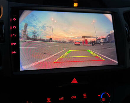 Білий Кіа Sportage, об'ємом двигуна 2.4 л та пробігом 265 тис. км за 10599 $, фото 38 на Automoto.ua