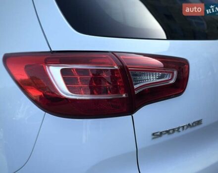 Кіа Sportage 2011 у Сумах на Automoto.ua Білий Кіа Sportage, об'ємом двигуна 1.7 л та пробігом 228 тис. км за 13700 $, фото 50 на Automoto.ua