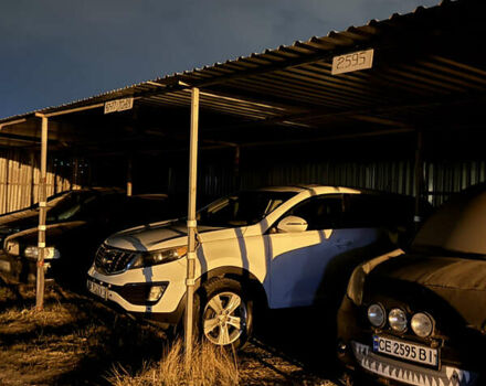 Білий Кіа Sportage, об'ємом двигуна 2.4 л та пробігом 265 тис. км за 10599 $, фото 46 на Automoto.ua