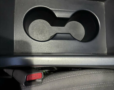 Білий Кіа Sportage, об'ємом двигуна 2.4 л та пробігом 265 тис. км за 10599 $, фото 24 на Automoto.ua