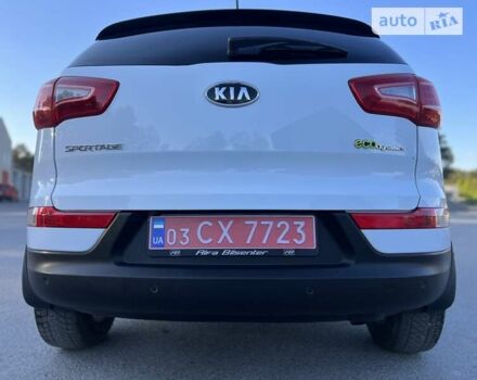 Білий Кіа Sportage, об'ємом двигуна 1.7 л та пробігом 148 тис. км за 13500 $, фото 27 на Automoto.ua