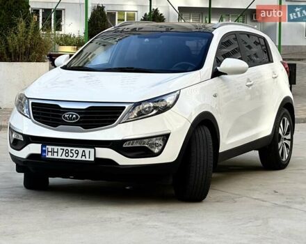 Білий Кіа Sportage, об'ємом двигуна 2 л та пробігом 165 тис. км за 13999 $, фото 8 на Automoto.ua