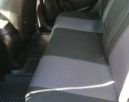 Білий Кіа Sportage, об'ємом двигуна 1.69 л та пробігом 142 тис. км за 11500 $, фото 16 на Automoto.ua