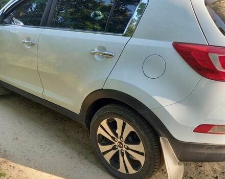 Белый Киа Sportage, объемом двигателя 1.69 л и пробегом 255 тыс. км за 12100 $, фото 6 на Automoto.ua