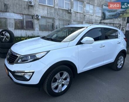Кіа Sportage 2011 у Сумах на Automoto.ua Білий Кіа Sportage, об'ємом двигуна 1.7 л та пробігом 228 тис. км за 13700 $, фото 30 на Automoto.ua