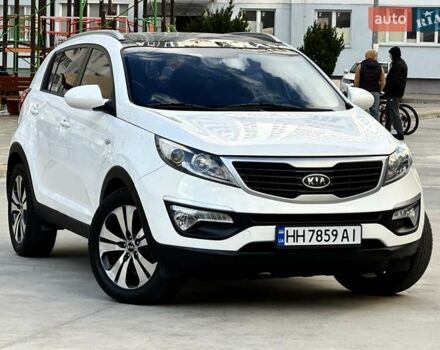 Білий Кіа Sportage, об'ємом двигуна 2 л та пробігом 165 тис. км за 13999 $, фото 3 на Automoto.ua