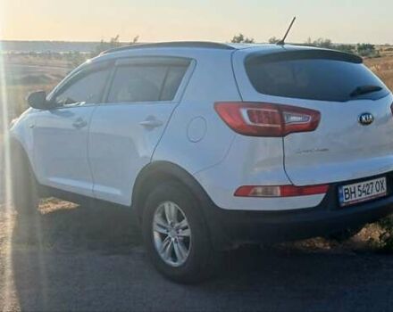 Белый Киа Sportage, объемом двигателя 2 л и пробегом 172 тыс. км за 9900 $, фото 6 на Automoto.ua