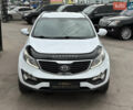 Белый Киа Sportage, объемом двигателя 2 л и пробегом 225 тыс. км за 12400 $, фото 7 на Automoto.ua