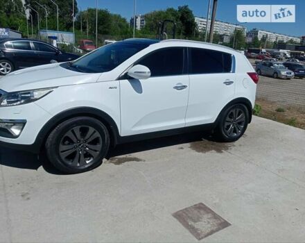 Білий Кіа Sportage, об'ємом двигуна 2 л та пробігом 173 тис. км за 14000 $, фото 4 на Automoto.ua