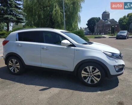 Білий Кіа Sportage, об'ємом двигуна 2 л та пробігом 183 тис. км за 12900 $, фото 6 на Automoto.ua
