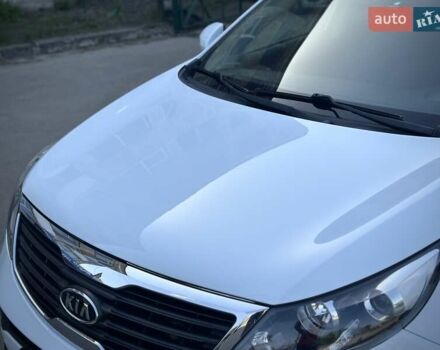 Кіа Sportage 2011 у Сумах на Automoto.ua Білий Кіа Sportage, об'ємом двигуна 1.7 л та пробігом 228 тис. км за 13700 $, фото 70 на Automoto.ua