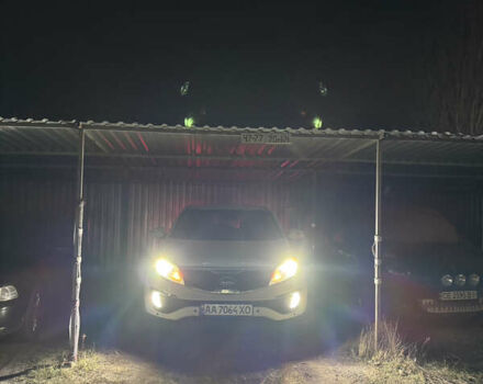 Білий Кіа Sportage, об'ємом двигуна 2.4 л та пробігом 265 тис. км за 10599 $, фото 44 на Automoto.ua