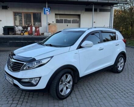 Белый Киа Sportage, объемом двигателя 2 л и пробегом 199 тыс. км за 11000 $, фото 1 на Automoto.ua