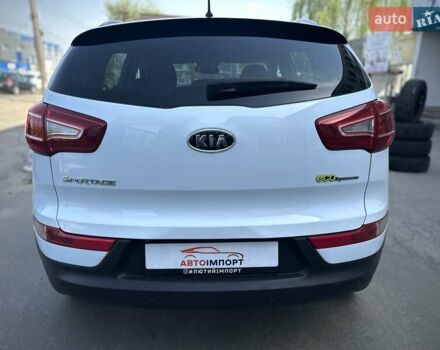 Кіа Sportage 2011 у Сумах на Automoto.ua Білий Кіа Sportage, об'ємом двигуна 1.7 л та пробігом 228 тис. км за 13700 $, фото 38 на Automoto.ua