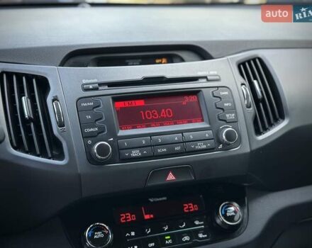 Кіа Sportage 2011 у Сумах на Automoto.ua Білий Кіа Sportage, об'ємом двигуна 1.7 л та пробігом 228 тис. км за 13700 $, фото 100 на Automoto.ua