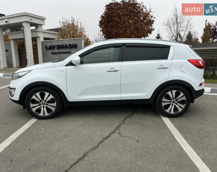 Белый Киа Sportage, объемом двигателя 2 л и пробегом 135 тыс. км за 12999 $, фото 6 на Automoto.ua