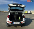 Білий Кіа Sportage, об'ємом двигуна 2 л та пробігом 258 тис. км за 13500 $, фото 5 на Automoto.ua