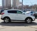 Білий Кіа Sportage, об'ємом двигуна 2 л та пробігом 194 тис. км за 10790 $, фото 8 на Automoto.ua