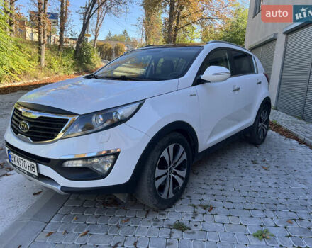 Белый Киа Sportage, объемом двигателя 2 л и пробегом 280 тыс. км за 13450 $, фото 8 на Automoto.ua