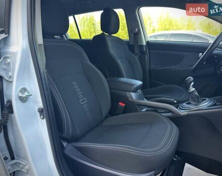 Кіа Sportage 2011 у Сумах на Automoto.ua Білий Кіа Sportage, об'ємом двигуна 1.7 л та пробігом 228 тис. км за 13700 $, фото 94 на Automoto.ua
