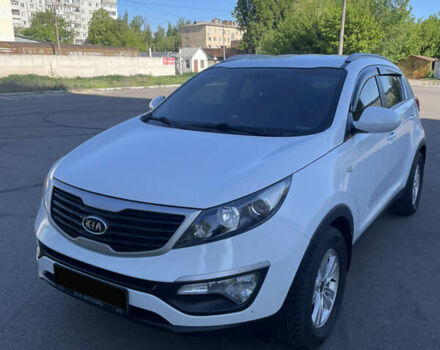 Кіа Sportage 2011 у Белой Церкве на Automoto.ua Білий Кіа Sportage, об'ємом двигуна 2 л та пробігом 167 тис. км за 13200 $, фото 13 на Automoto.ua