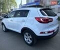 Кіа Sportage 2011 у Сумах на Automoto.ua Білий Кіа Sportage, об'ємом двигуна 1.7 л та пробігом 228 тис. км за 13700 $, фото 3 на Automoto.ua