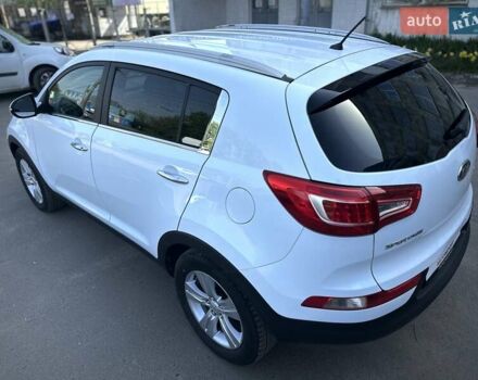 Кіа Sportage 2011 у Сумах на Automoto.ua Білий Кіа Sportage, об'ємом двигуна 1.7 л та пробігом 228 тис. км за 13700 $, фото 36 на Automoto.ua