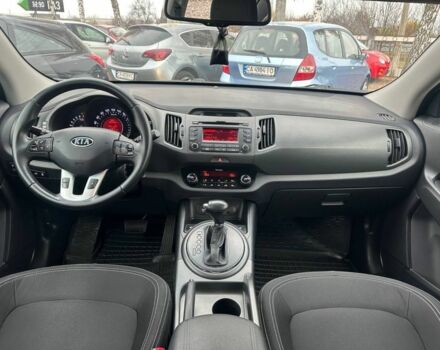 Белый Киа Sportage, объемом двигателя 2 л и пробегом 167 тыс. км за 12200 $, фото 7 на Automoto.ua