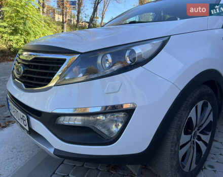 Белый Киа Sportage, объемом двигателя 2 л и пробегом 290 тыс. км за 12999 $, фото 17 на Automoto.ua