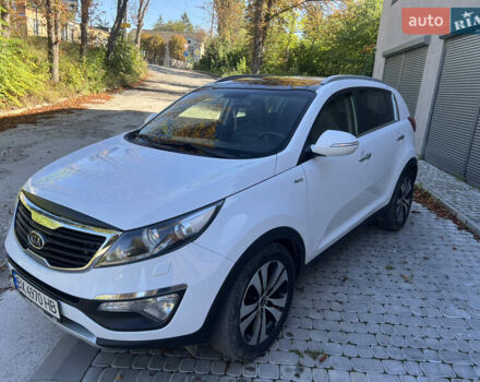 Белый Киа Sportage, объемом двигателя 2 л и пробегом 280 тыс. км за 13450 $, фото 11 на Automoto.ua
