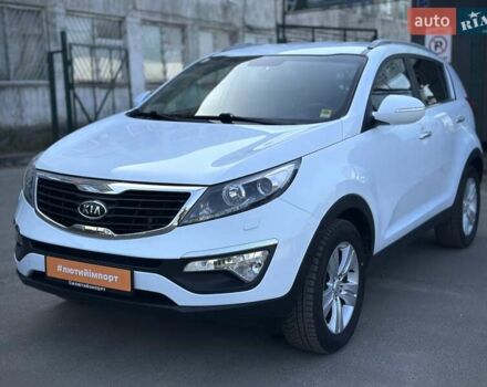 Кіа Sportage 2011 у Сумах на Automoto.ua Білий Кіа Sportage, об'ємом двигуна 1.7 л та пробігом 228 тис. км за 13700 $, фото 23 на Automoto.ua