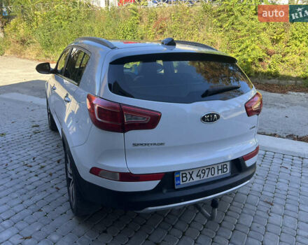 Белый Киа Sportage, объемом двигателя 2 л и пробегом 290 тыс. км за 12999 $, фото 10 на Automoto.ua