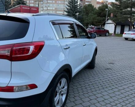 Белый Киа Sportage, объемом двигателя 2 л и пробегом 199 тыс. км за 11000 $, фото 4 на Automoto.ua