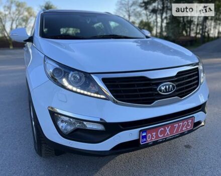 Білий Кіа Sportage, об'ємом двигуна 1.7 л та пробігом 148 тис. км за 13500 $, фото 35 на Automoto.ua