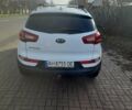 Белый Киа Sportage, объемом двигателя 2 л и пробегом 220 тыс. км за 10800 $, фото 1 на Automoto.ua