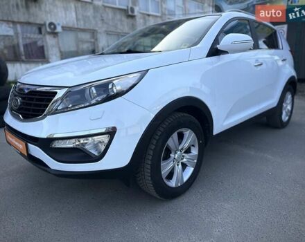 Кіа Sportage 2011 у Сумах на Automoto.ua Білий Кіа Sportage, об'ємом двигуна 1.7 л та пробігом 228 тис. км за 13700 $, фото 28 на Automoto.ua