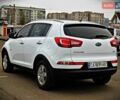 Белый Киа Sportage, объемом двигателя 1.7 л и пробегом 173 тыс. км за 11700 $, фото 3 на Automoto.ua