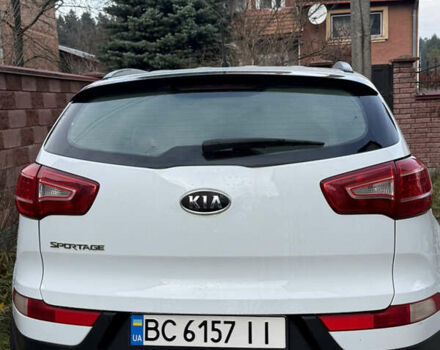 Белый Киа Sportage, объемом двигателя 2 л и пробегом 167 тыс. км за 12500 $, фото 3 на Automoto.ua