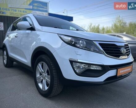 Кіа Sportage 2011 у Сумах на Automoto.ua Білий Кіа Sportage, об'ємом двигуна 1.7 л та пробігом 228 тис. км за 13700 $, фото 24 на Automoto.ua